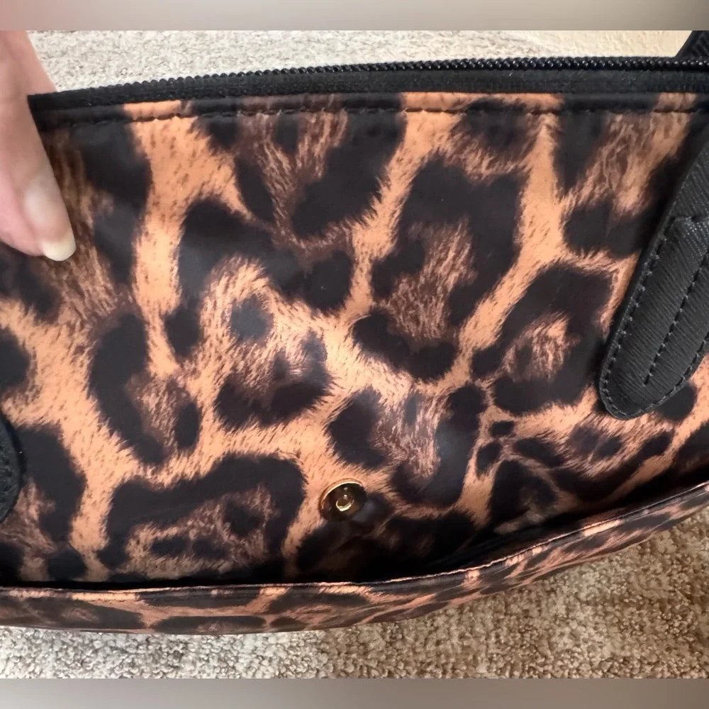 Michael Kors Kelsey Leopard Nylon Travel Set: Large Backpack & Tote Bag - Picture 7 of 16